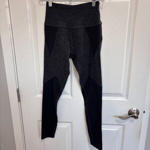 Beyond Yoga Gray Leggings | Size Medium